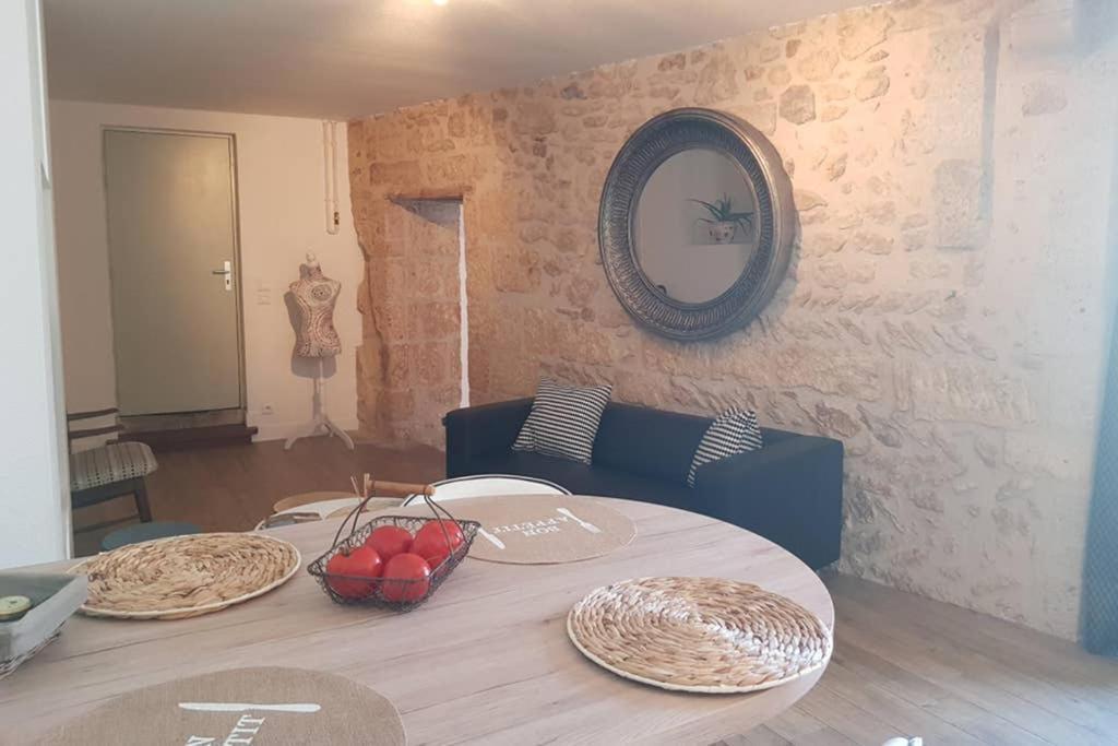 Superbe Loft T4 De 96 M2 Au Coeur Perigueux Daire Dış mekan fotoğraf