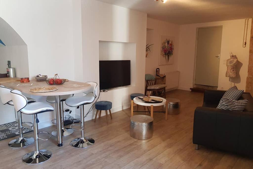 Superbe Loft T4 De 96 M2 Au Coeur Perigueux Daire Dış mekan fotoğraf