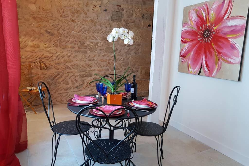 Superbe Loft T4 De 96 M2 Au Coeur Perigueux Daire Dış mekan fotoğraf
